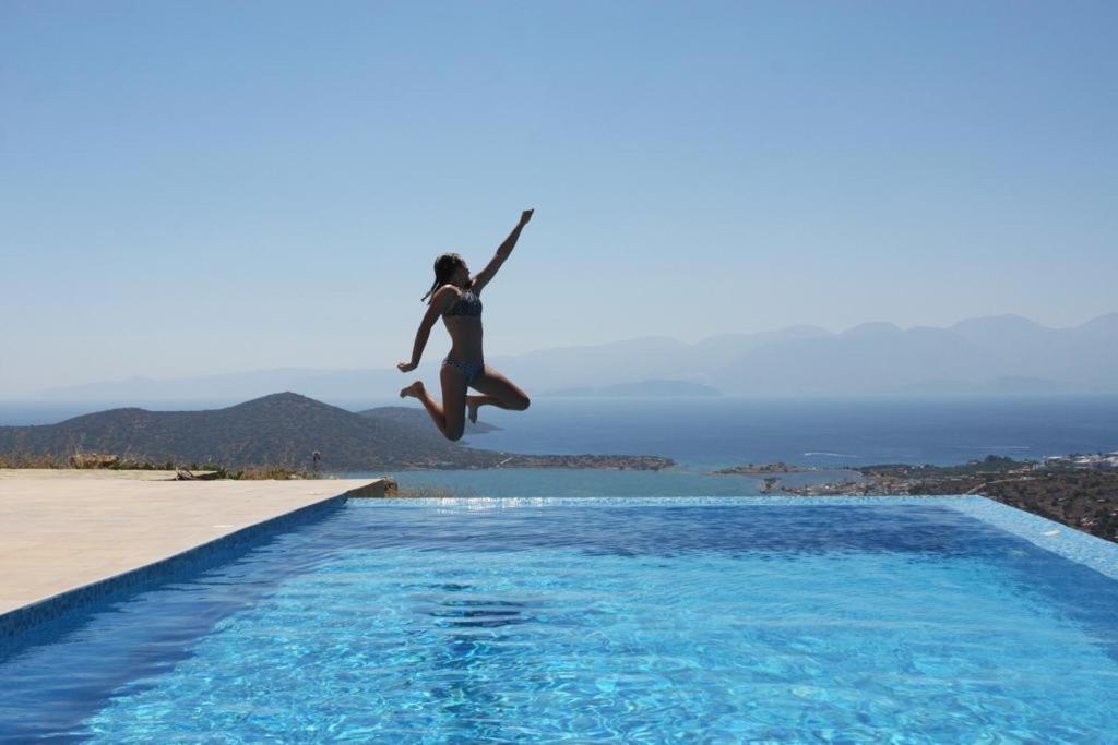 Villa Estee, Luxury Villa With Private Infinity Pool And Jacuzzi Elounda  Exterior photo