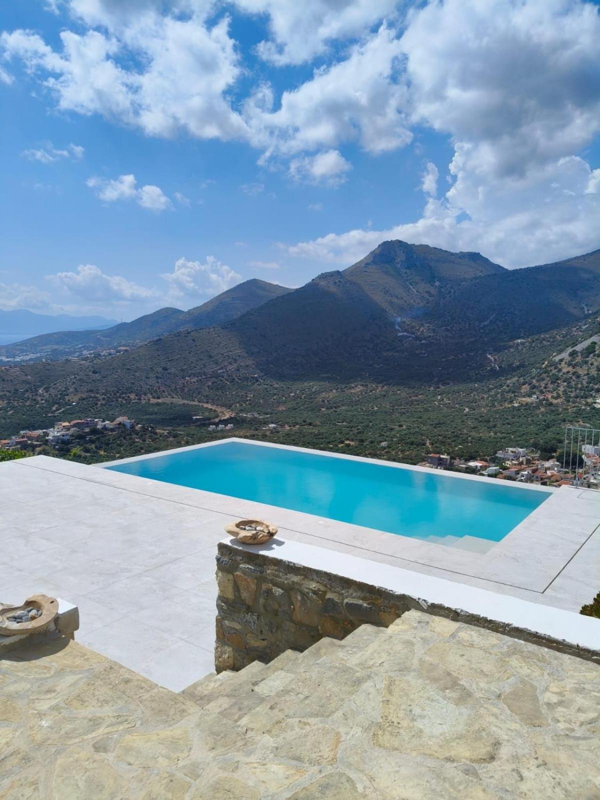 Villa Estee, Luxury Villa With Private Infinity Pool And Jacuzzi Elounda  Exterior photo