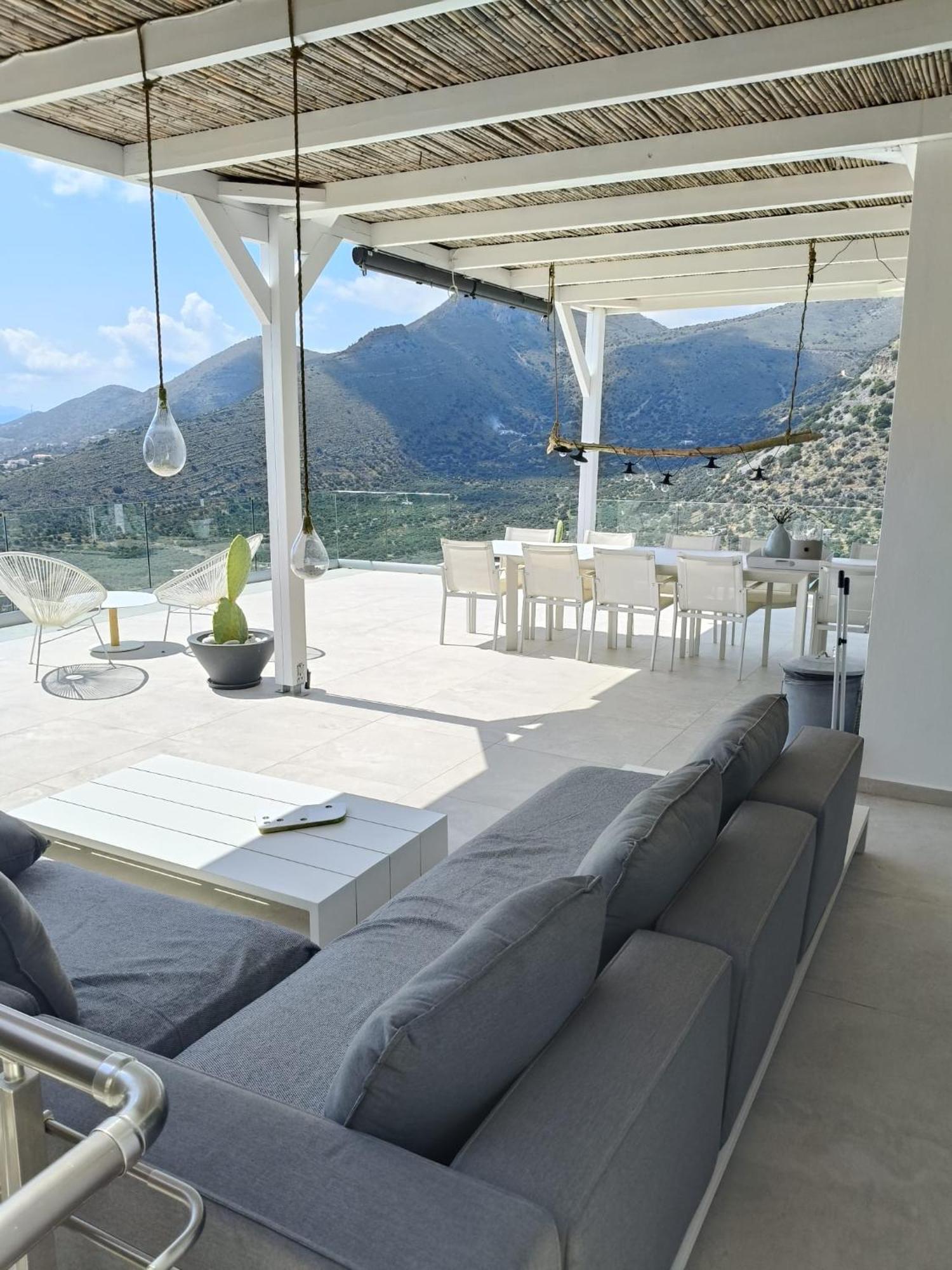 Villa Estee, Luxury Villa With Private Infinity Pool And Jacuzzi Elounda  Exterior photo